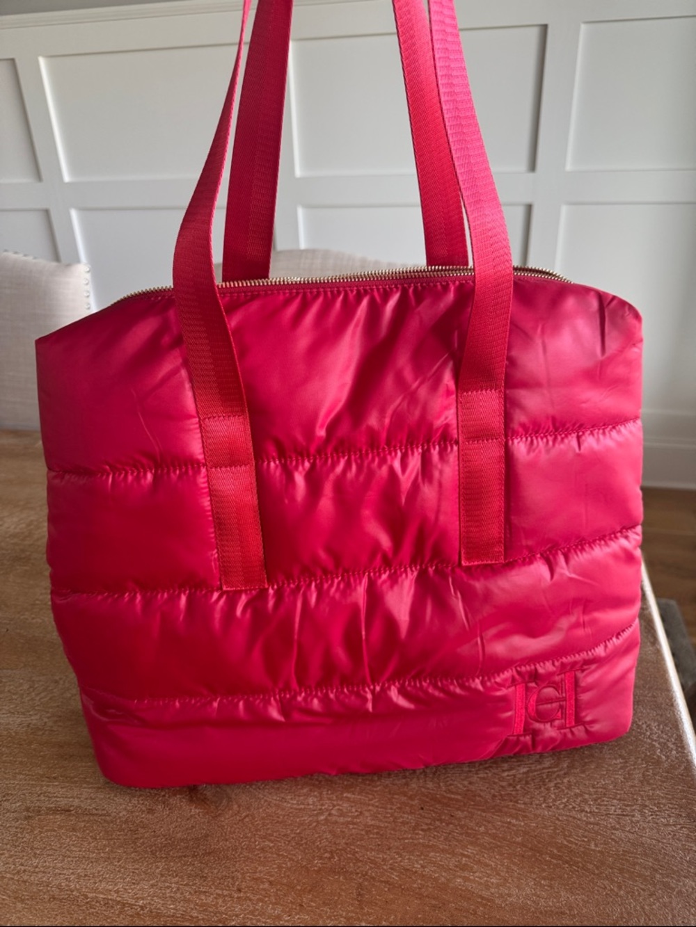 CAROLINA HERRERA GOOD GIRL RED PUFFER QUILTED TOTE 15X19X4" shoulder gym bag